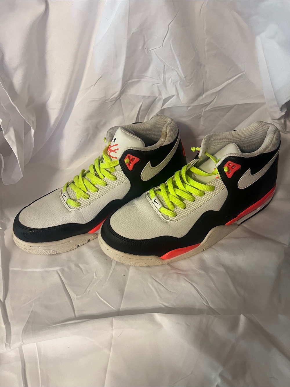 Nike Men's White, Black & Neon Green Athletic Sneakers